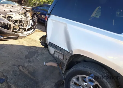 2017 GMC Yukon Xl Sle из США, поврежденный, VIN 1GKS1FKC0HR339935